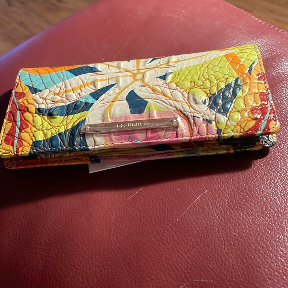 BRAHMIN Ady Wallet Retro Jungle Melbourne. Genuine leather